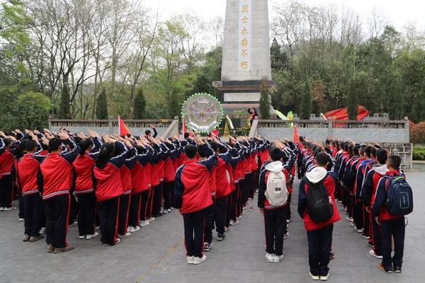 怎么在大学里面找到男朋友?-专业问答平台